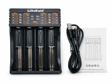 Универсальное зарядное устройство LiitoKala Lii-402 для аккумуляторов 18650, Li-ion, LiFePO4, AA и AAA