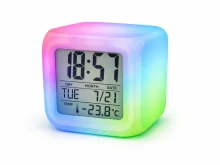 Настольные RGB часы ночник с LED подсветкой, будильником и термометром