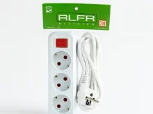 Подовжувач‑фільтр RLFR 16А, 3 розетки, 3 метри, з вимикачем»